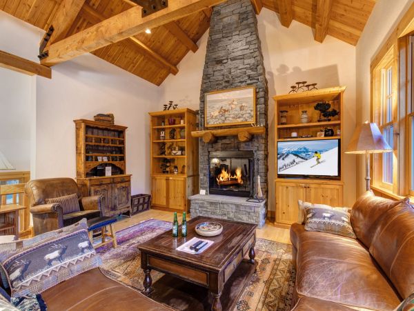 Mountain View Jackson Hole Vacation Home Three Bedroom