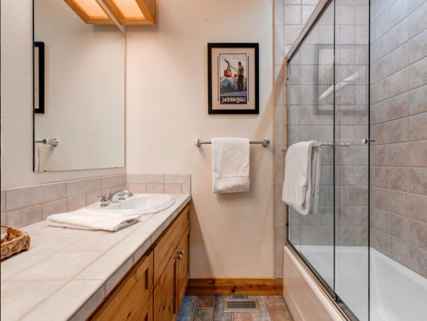 Mountain View Jackson Hole Vacation Home Three Bedroom