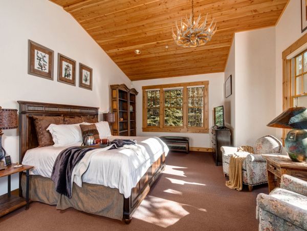 Mountain View Jackson Hole Vacation Home Three Bedroom