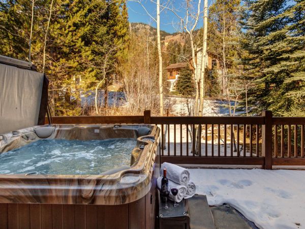 Mountain View Jackson Hole Vacation Home Three Bedroom