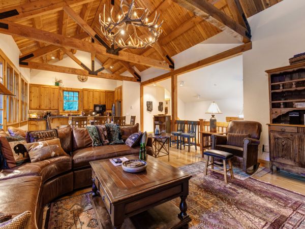 Mountain View Jackson Hole Vacation Home Three Bedroom