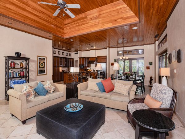 Luxury Villa Walk Tamarindo On Beach & Beach Club