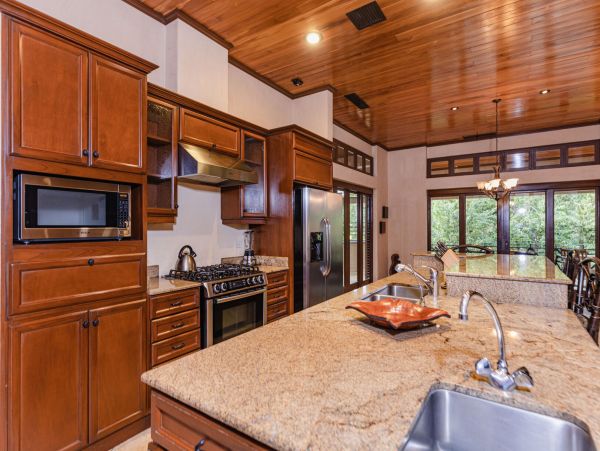 Luxury Villa Walk Tamarindo On Beach & Beach Club