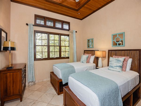 Luxury Villa Walk Tamarindo On Beach & Beach Club