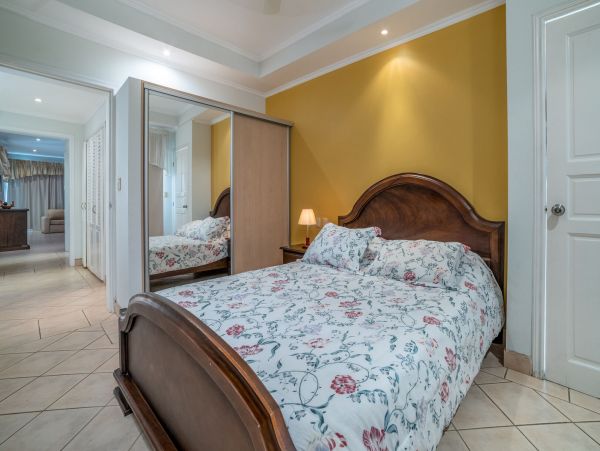 Tamarindo Home 964863