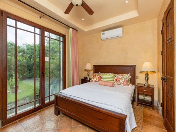 Pinilla 6 Bedroom Home Private Pool Sleeps 13 Walk To Beach
