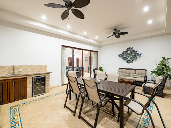 Pinilla's Beauty, amazing 6 bedrooms home