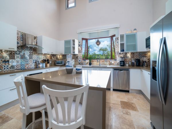 Pinilla's Beauty, amazing 6 bedrooms home