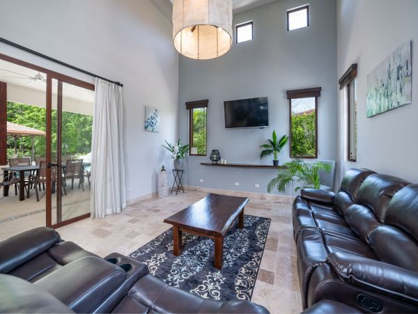 Pinilla's Beauty, amazing 6 bedrooms home
