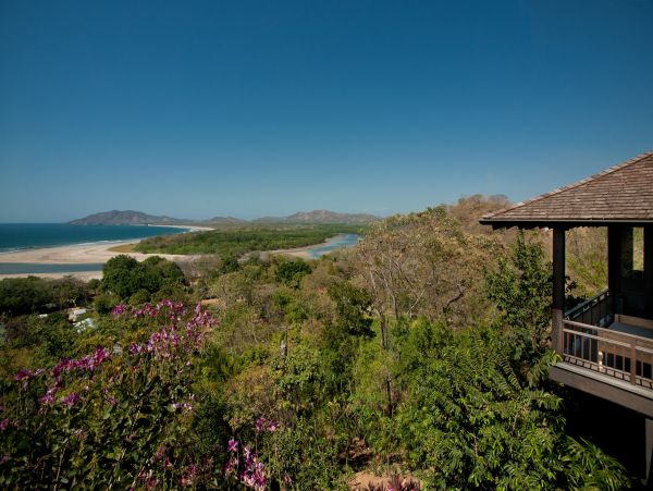 Spacious Tamarindo Luxury Home