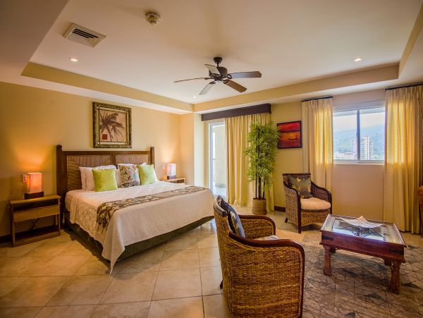 Jaco Ocean View Penthouse with 5 Bedrooms