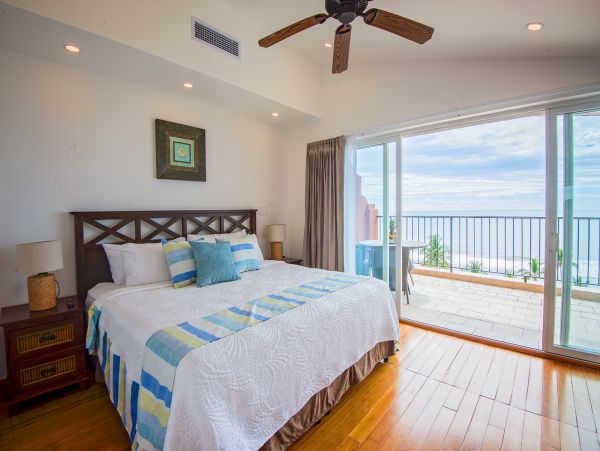 Jaco Ocean View Penthouse with 5 Bedrooms