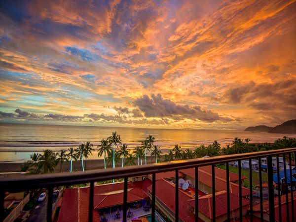 Jaco Ocean View Penthouse with 5 Bedrooms