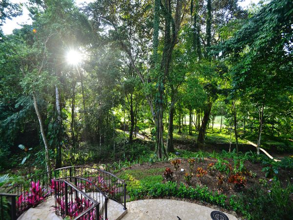 Five Bedroom Rainforest View Vacation Home in Costa Rica