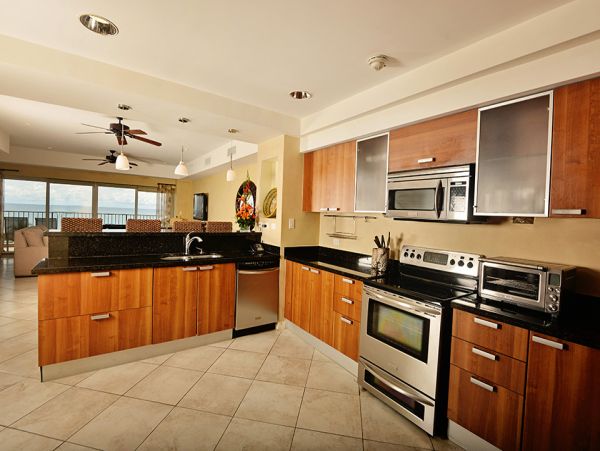 Vacation Condo with Amazing Views in Jaco Sleeps 8