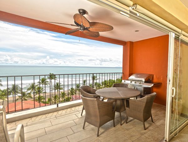 Vacation Condo with Amazing Views in Jaco Sleeps 8