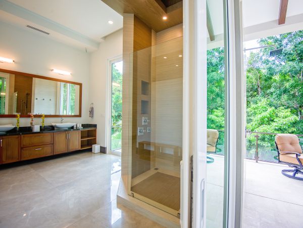 Los Sueños Vacation Home Five Bedroom