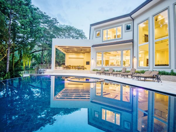 Los Sueños Vacation Home Five Bedroom