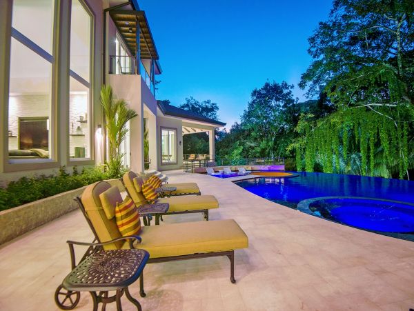Los Sueños Vacation Home Five Bedroom