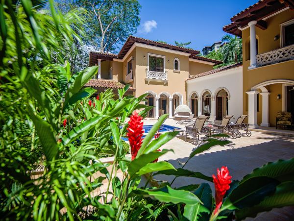 Costa Rica Rainforest Six Bedroom Vacation Villa