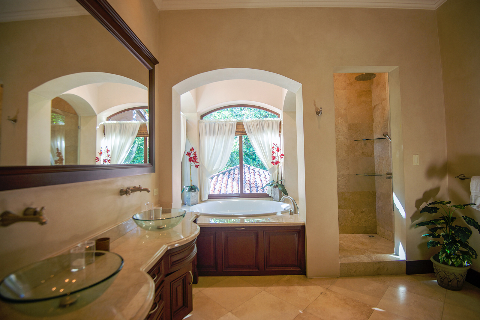 Costa Rica Rainforest Six Bedroom Vacation Villa