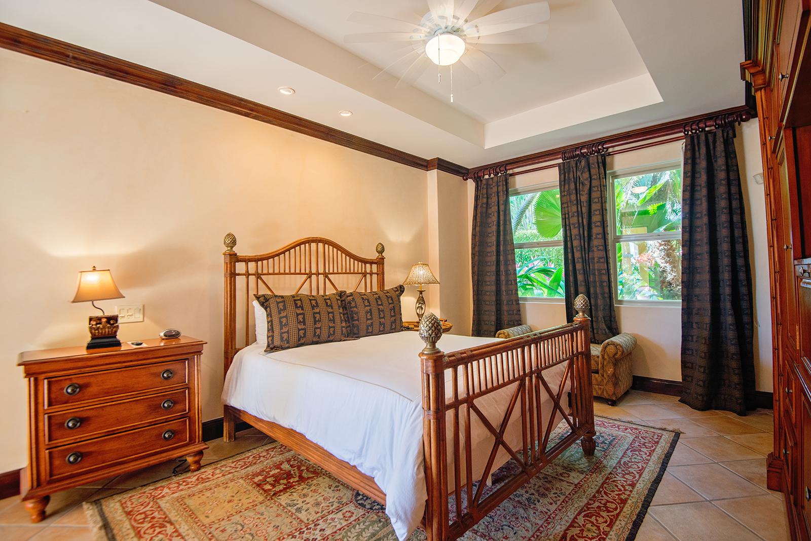 Playa Herradura Vacation Condo with Amazing Bay Views