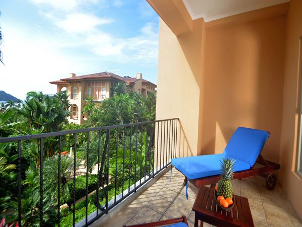 Luxury Herradura Vacation Condo Three Bedroom