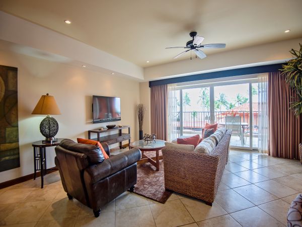 Jaco Beach Oceanfront Vacation Condo