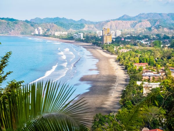 Jaco Beach Oceanfront Vacation Condo