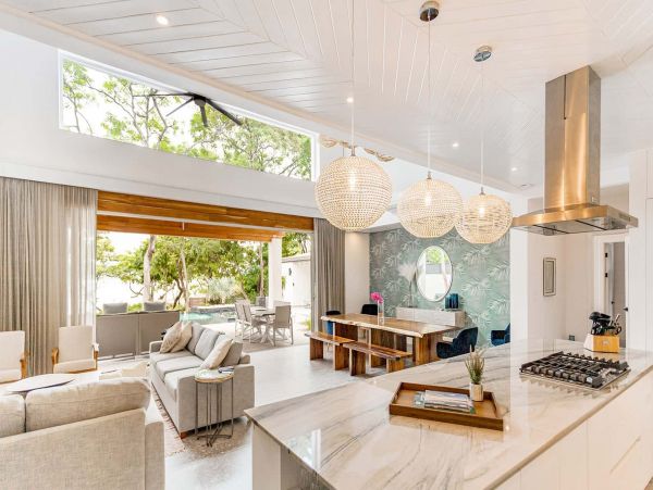 Amazing Tamarindo Oceanfront Estate