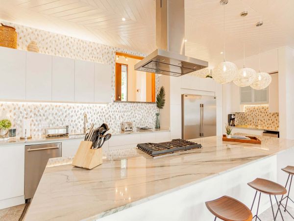 Amazing Tamarindo Oceanfront Estate