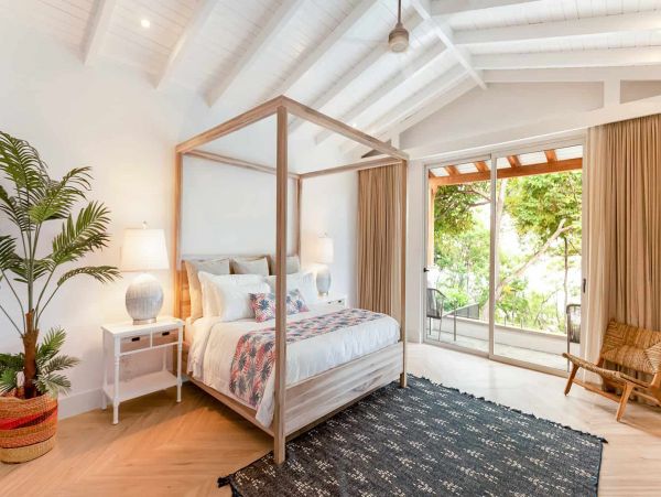 Amazing Tamarindo Oceanfront Estate