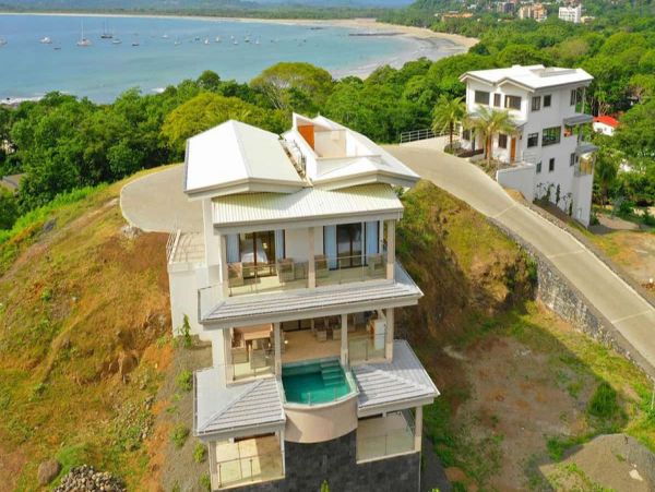 Playa Tamarindo luxury Vacation Villa