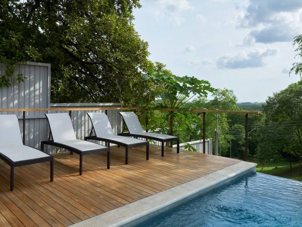 Spectacular Home with Pool, Walk to Everything Tamarindo Offers