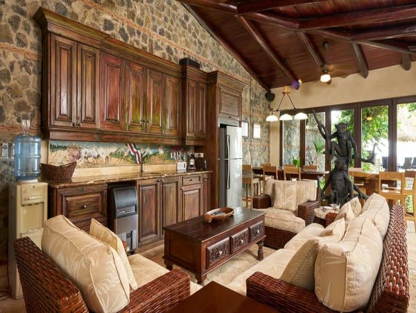 Playa Tamarindo luxury beach front Villa Staff