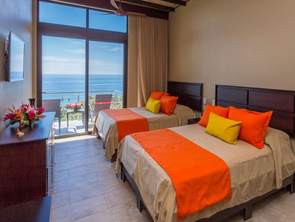 Vacation Villa 11,000 sq ft of luxury