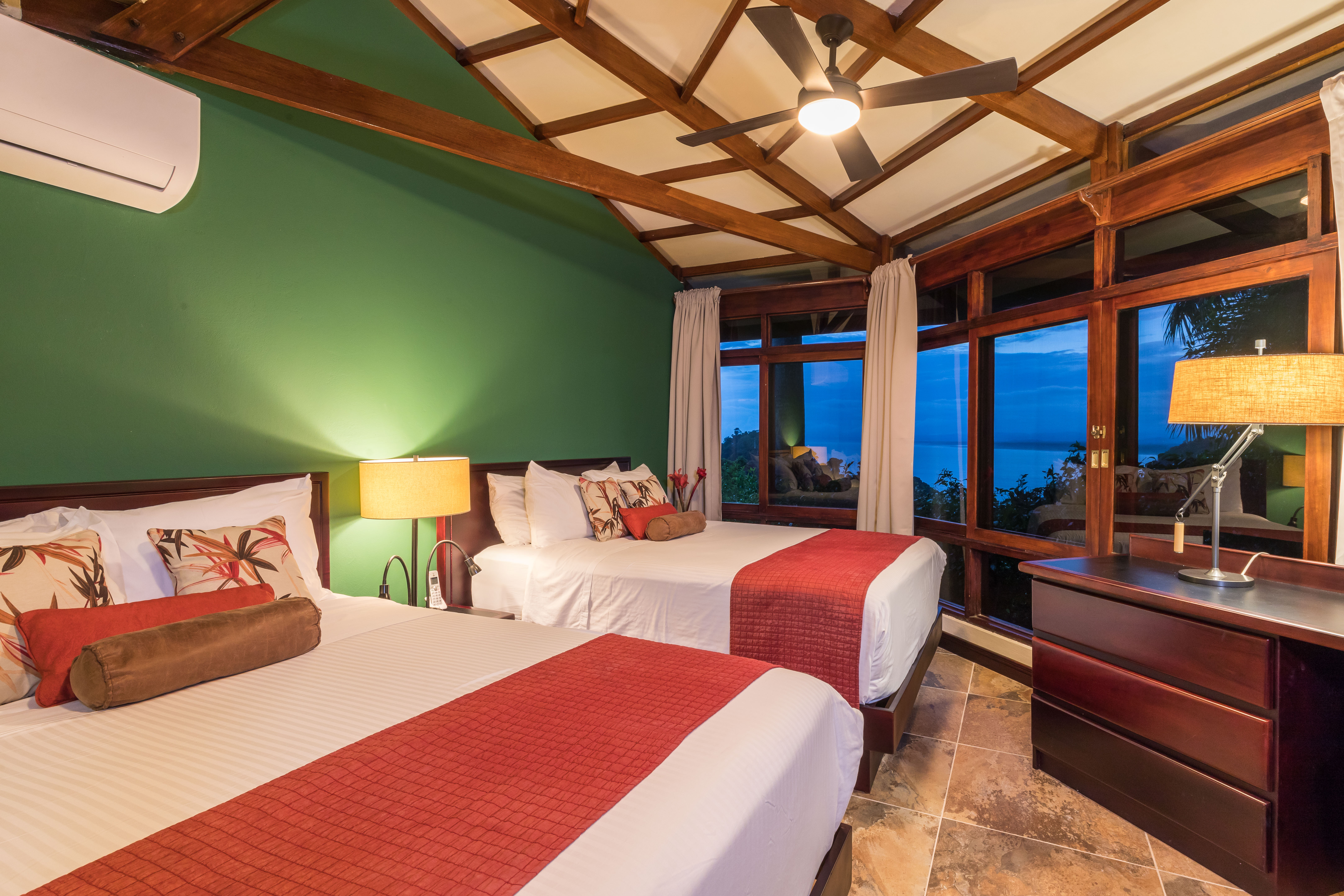 Manuel Antonio Quepos Condo 965024
