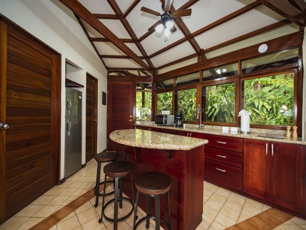 Manuel Antonio Quepos Home 965042