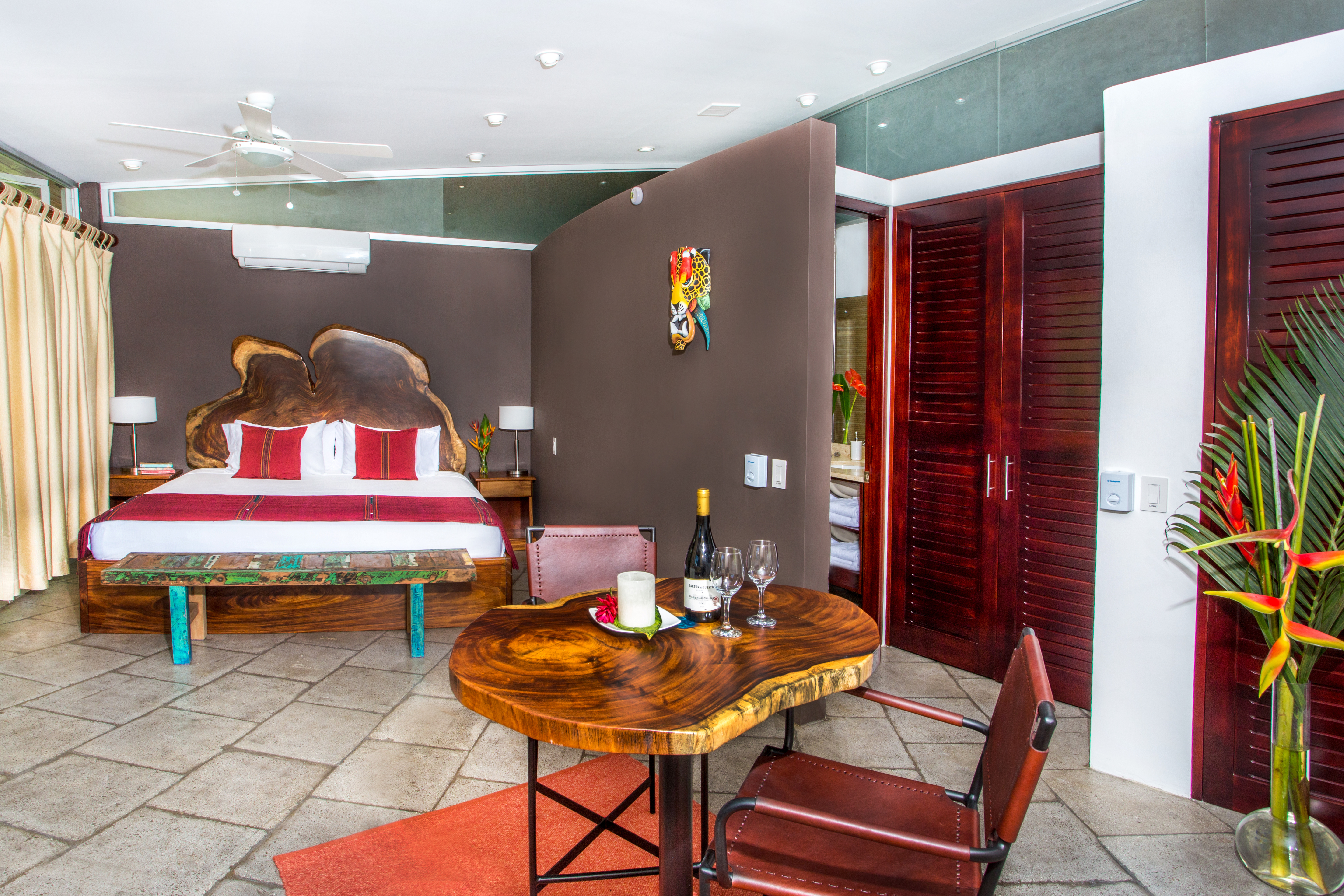 Manuel Antonio Quepos Home 965043