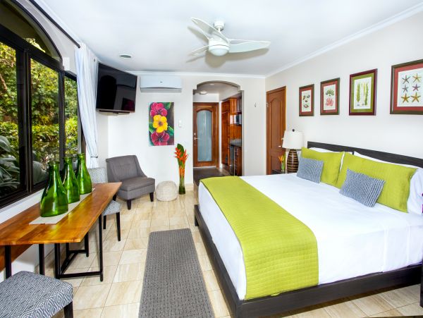 Manuel Antonio Quepos Condo 965049