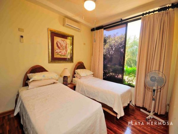 Jaco Condo 965056