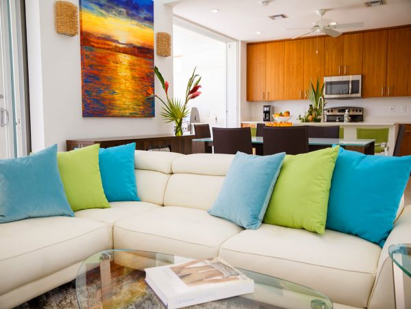 Just Steps to Beach Turks and Caicos Private Pool Home