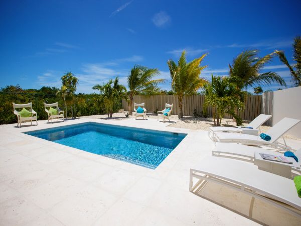 Just Steps to Beach Turks and Caicos Private Pool Home