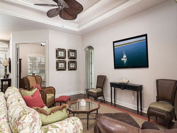 Luxury  Pool Marco Island Vacation Three bedroom Home