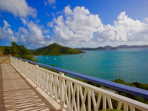 Beautiful 2 Bedroom Villa with Amazing Views