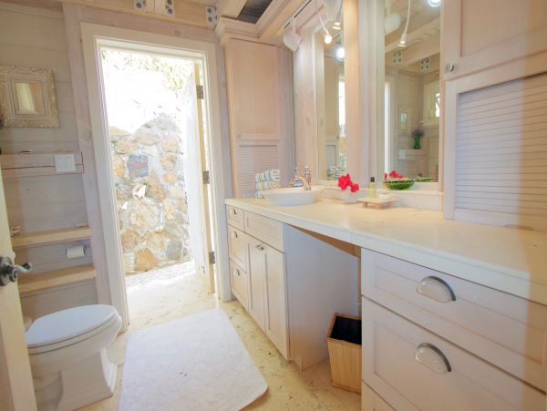 Beautiful 2 Bedroom Villa with Amazing Views