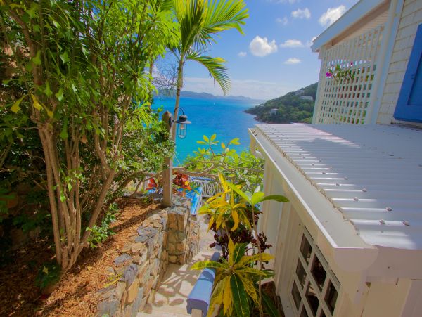 Beautiful 2 Bedroom Villa with Amazing Views