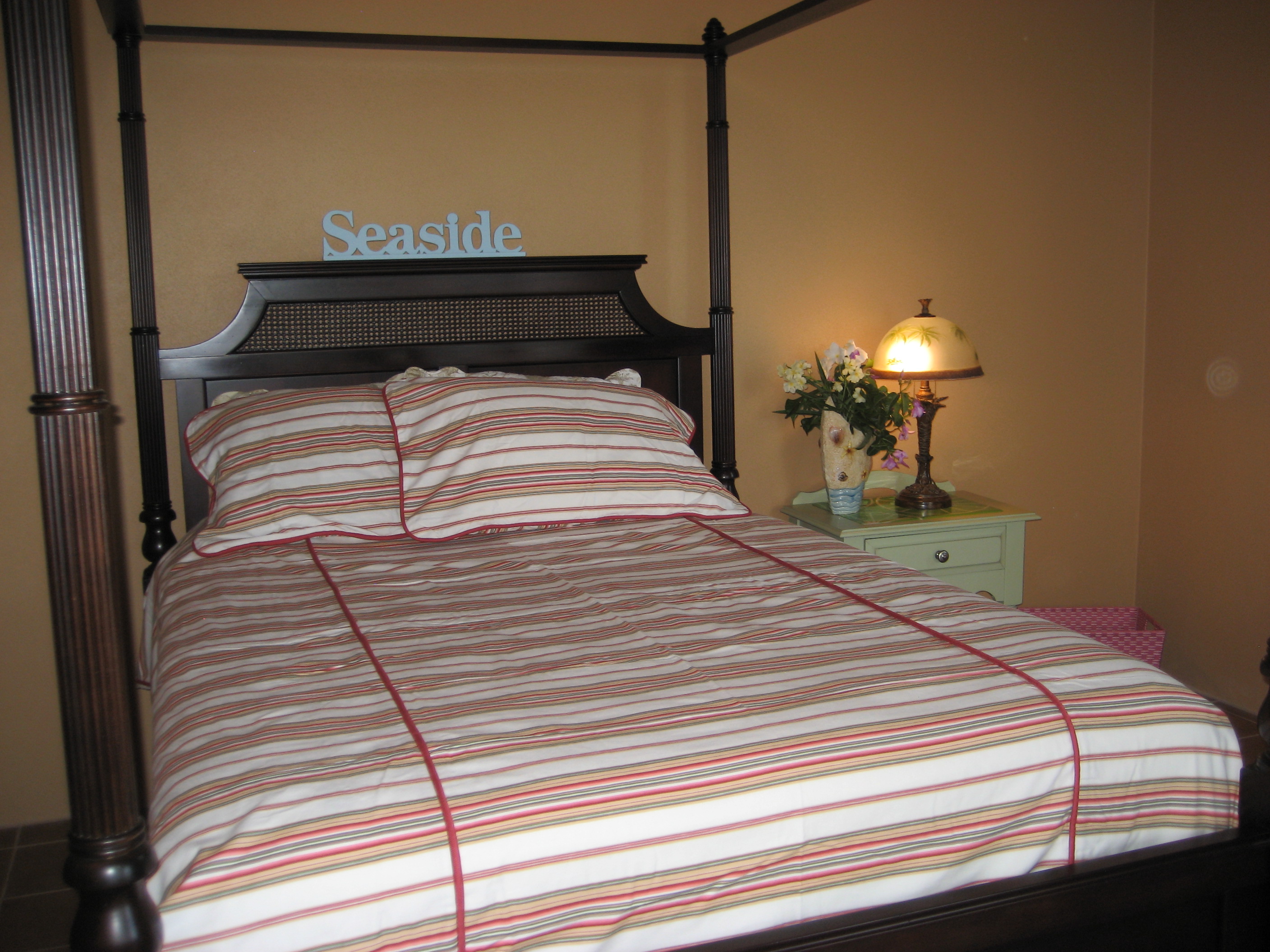 St. John Home 965069