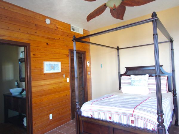 St. John Home 965069