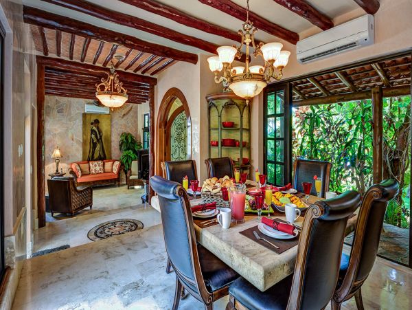 Four Bedroom Playa del Carmen Vacation Private Pool Villa